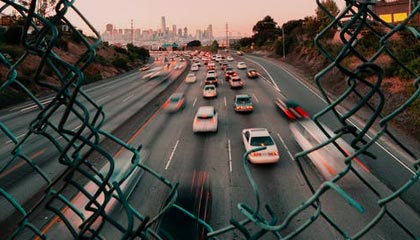 《计算机语言特性比较分析：FORTH、APL、LISP与Modula2》